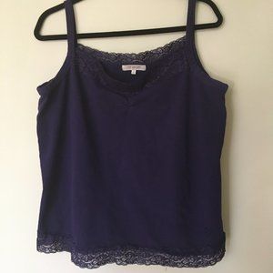 EUC Navy blue Tank / Camisole top with lace trim